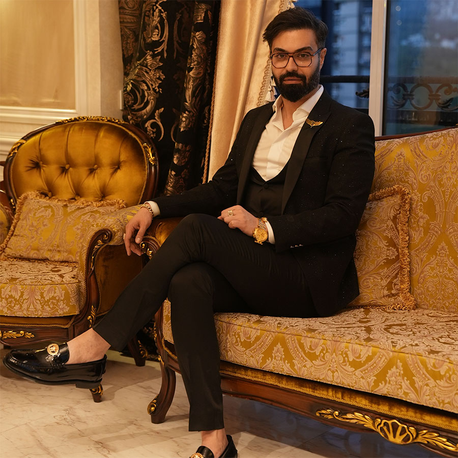 کارآفرین موفق دکتر میثم شکری ساز